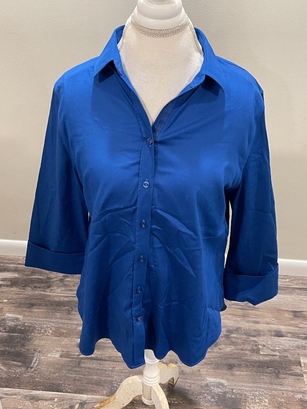 Chico's No-Iron Stretch Button Down 3/4 sleeve